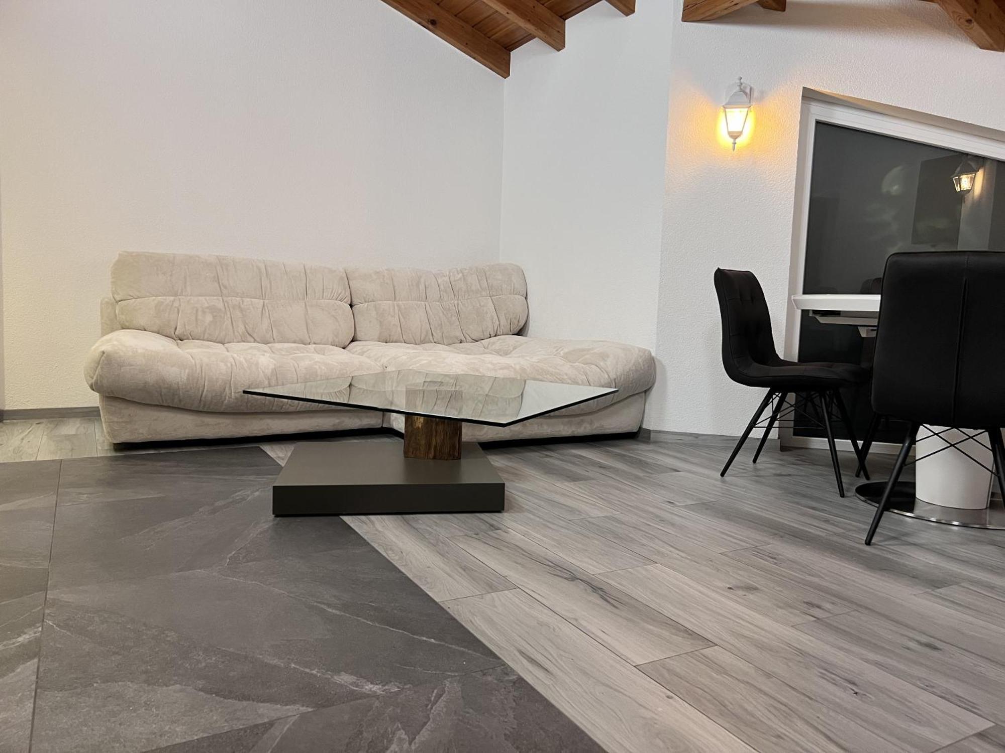 Ferienwohnung Bodenseesuite In フリードリヒスハーフェン エクステリア 写真